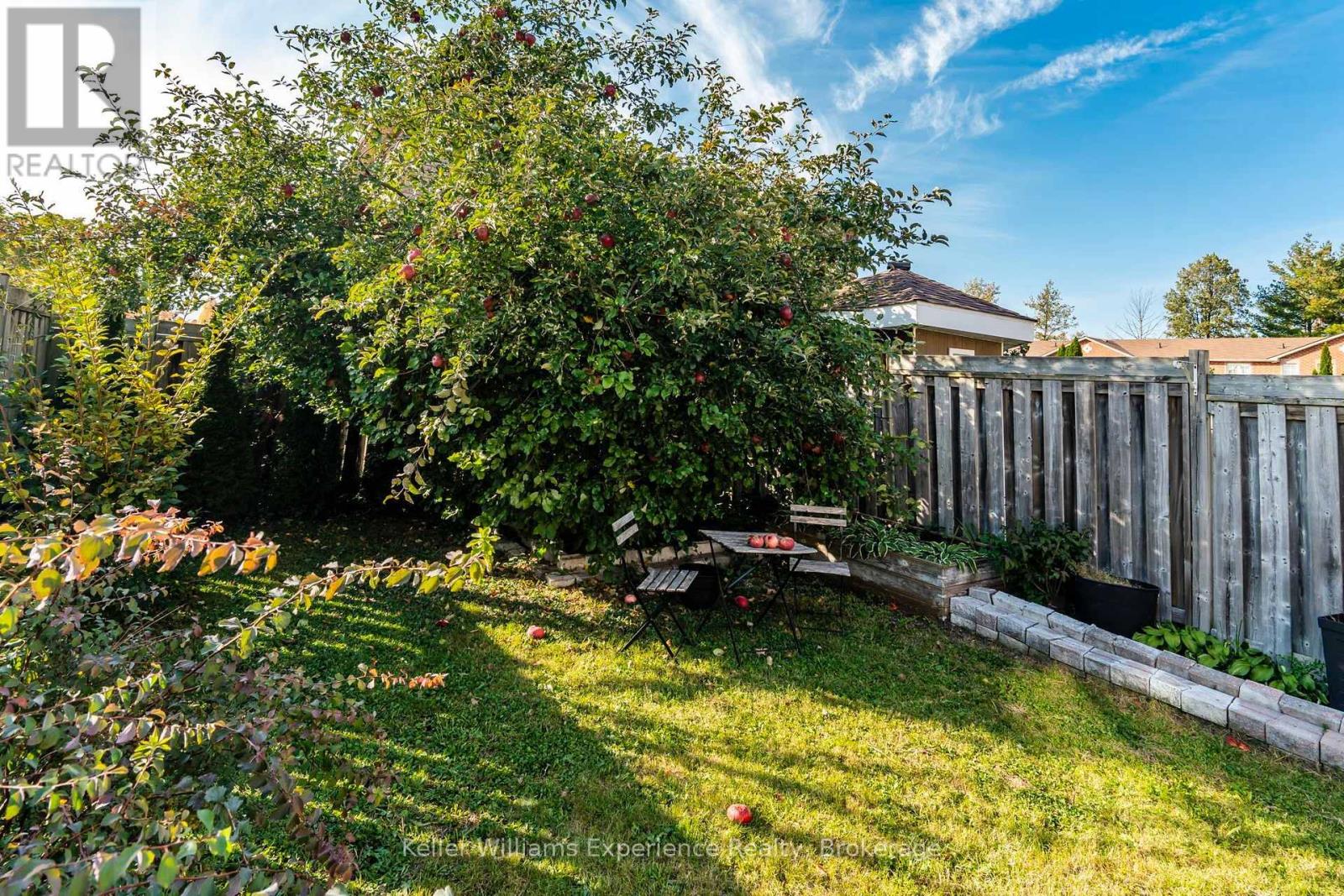 54 Quinlan Road — photo 32