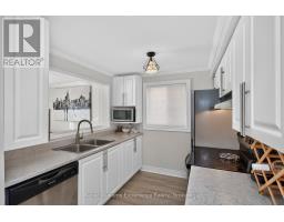 Bathroom - 54 Quinlan Road, Barrie, ON L4M7B1 Photo 8