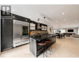 230 Strathallan Wood, Toronto, ON M5N1T4 Photo 18