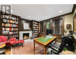 230 Strathallan Wood, Toronto, ON M5N1T4 Photo 19