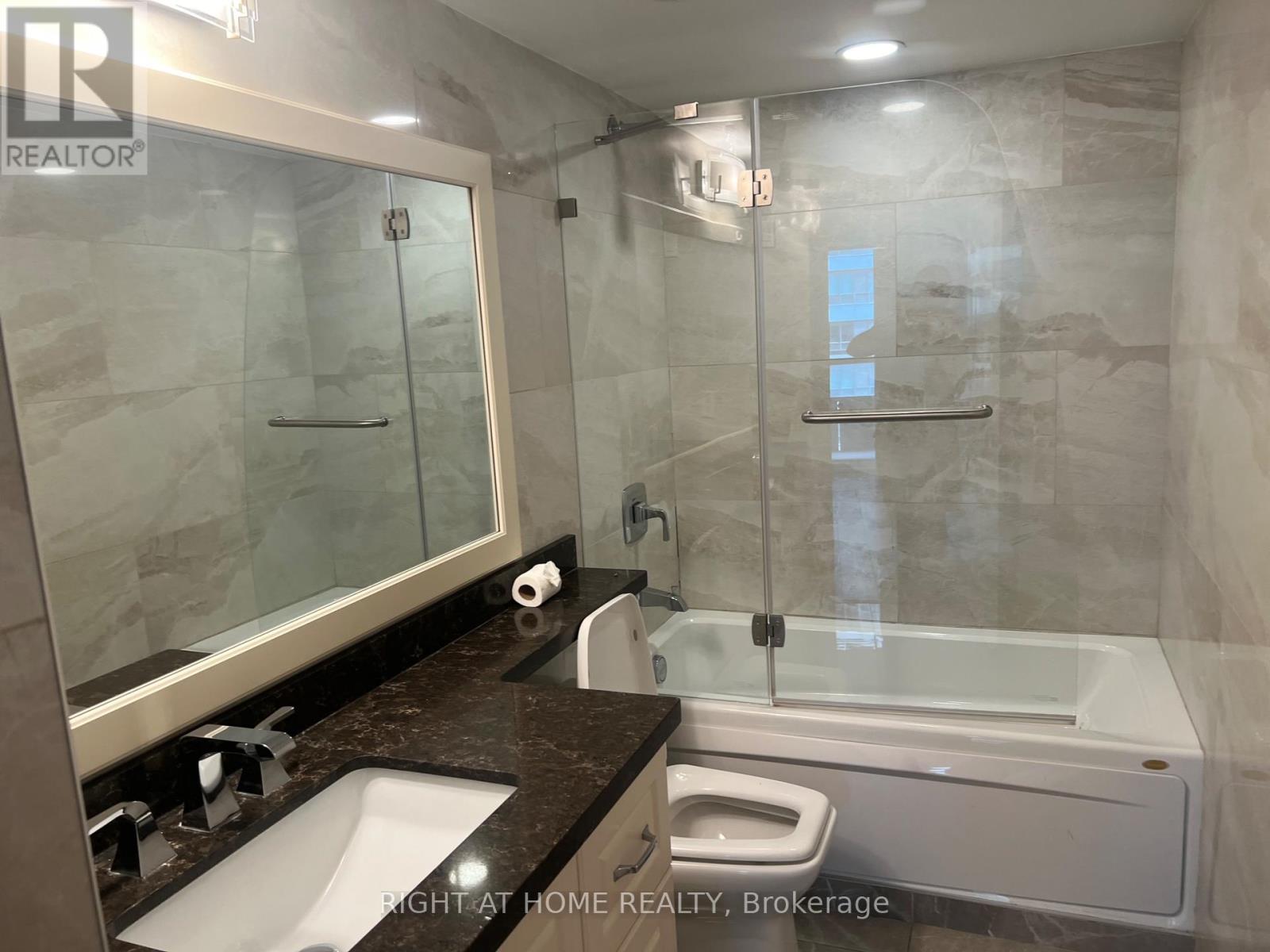 35 Hollywood Avenue — photo 10