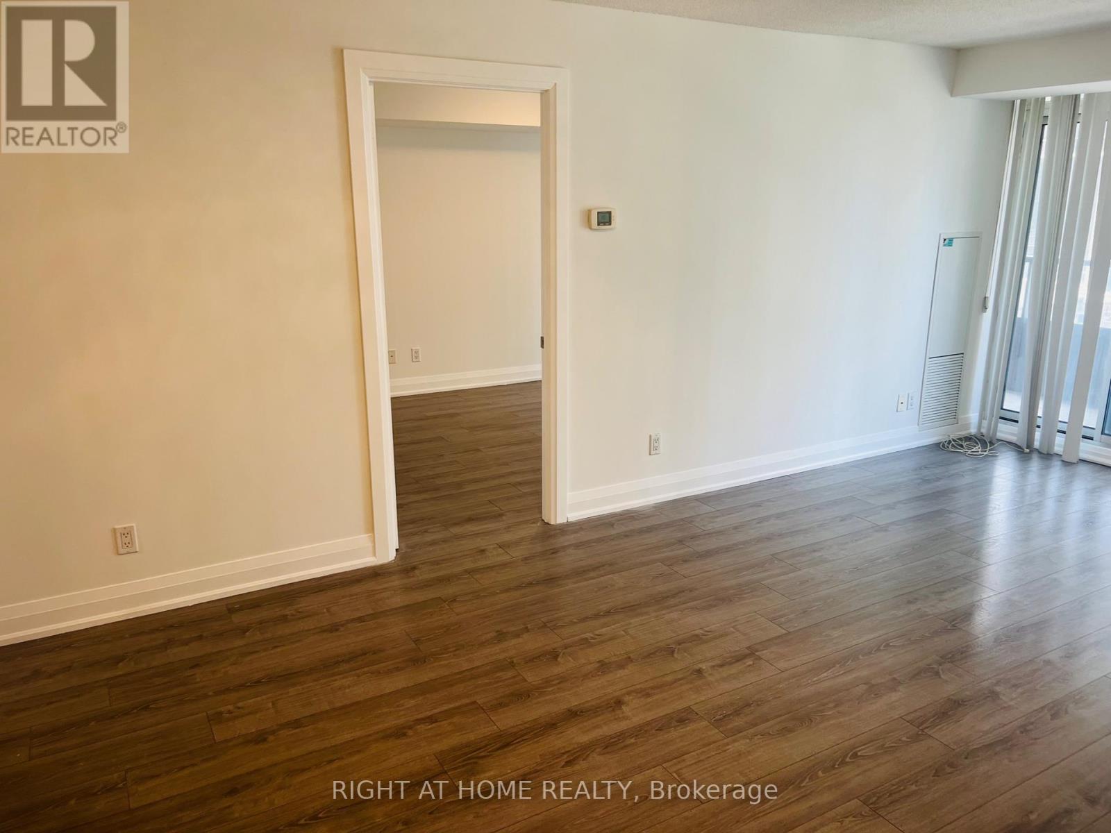 35 Hollywood Avenue — photo 17