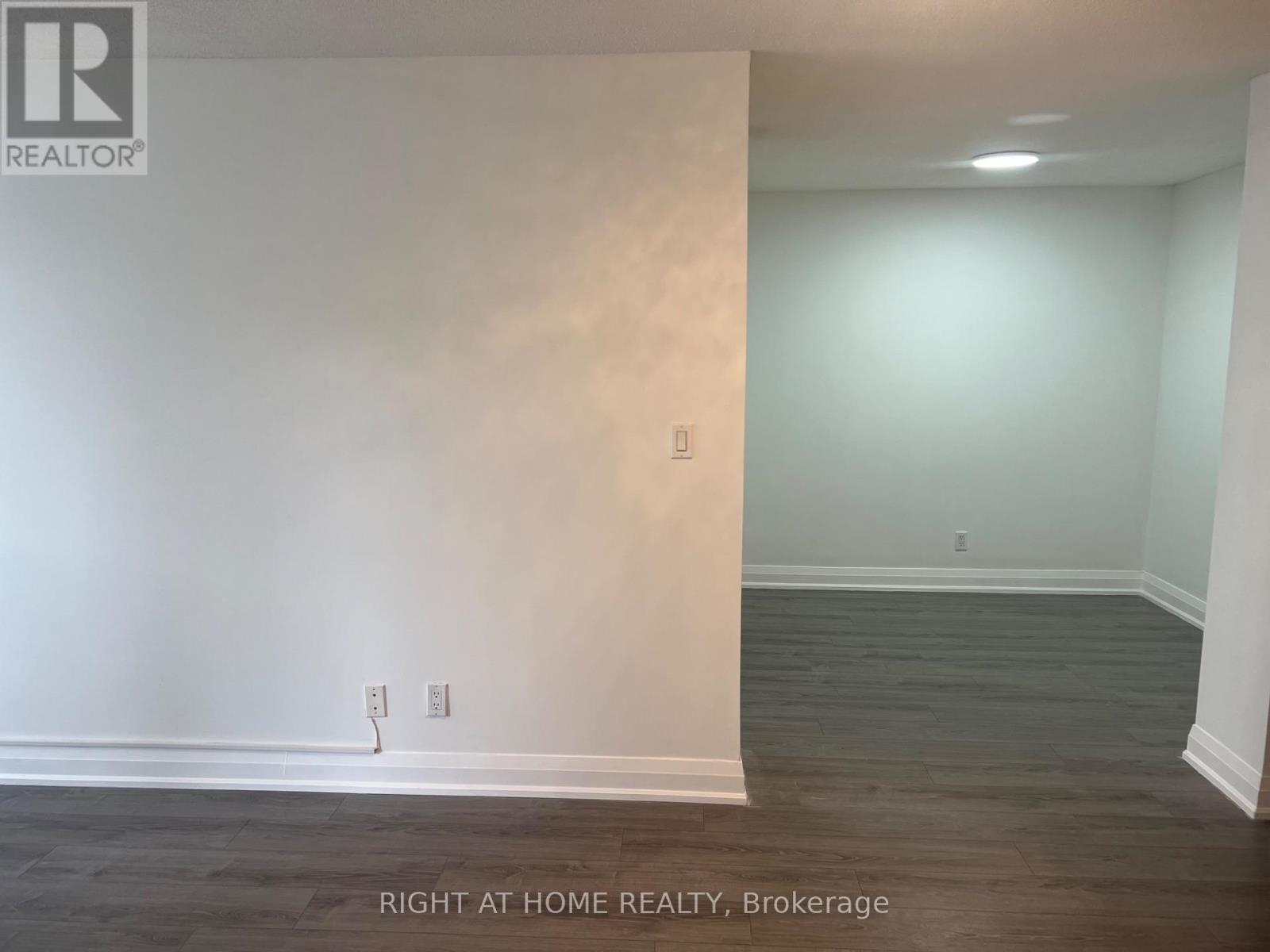 35 Hollywood Avenue — photo 19