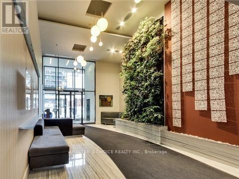 111 Elizabeth Street — photo 14