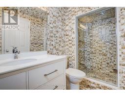 46 Caravan Drive, Toronto, ON M3B1N3 Photo 32