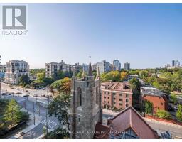 1007 - 99 Foxbar Road, Toronto, ON M4V0B2 Photo 25