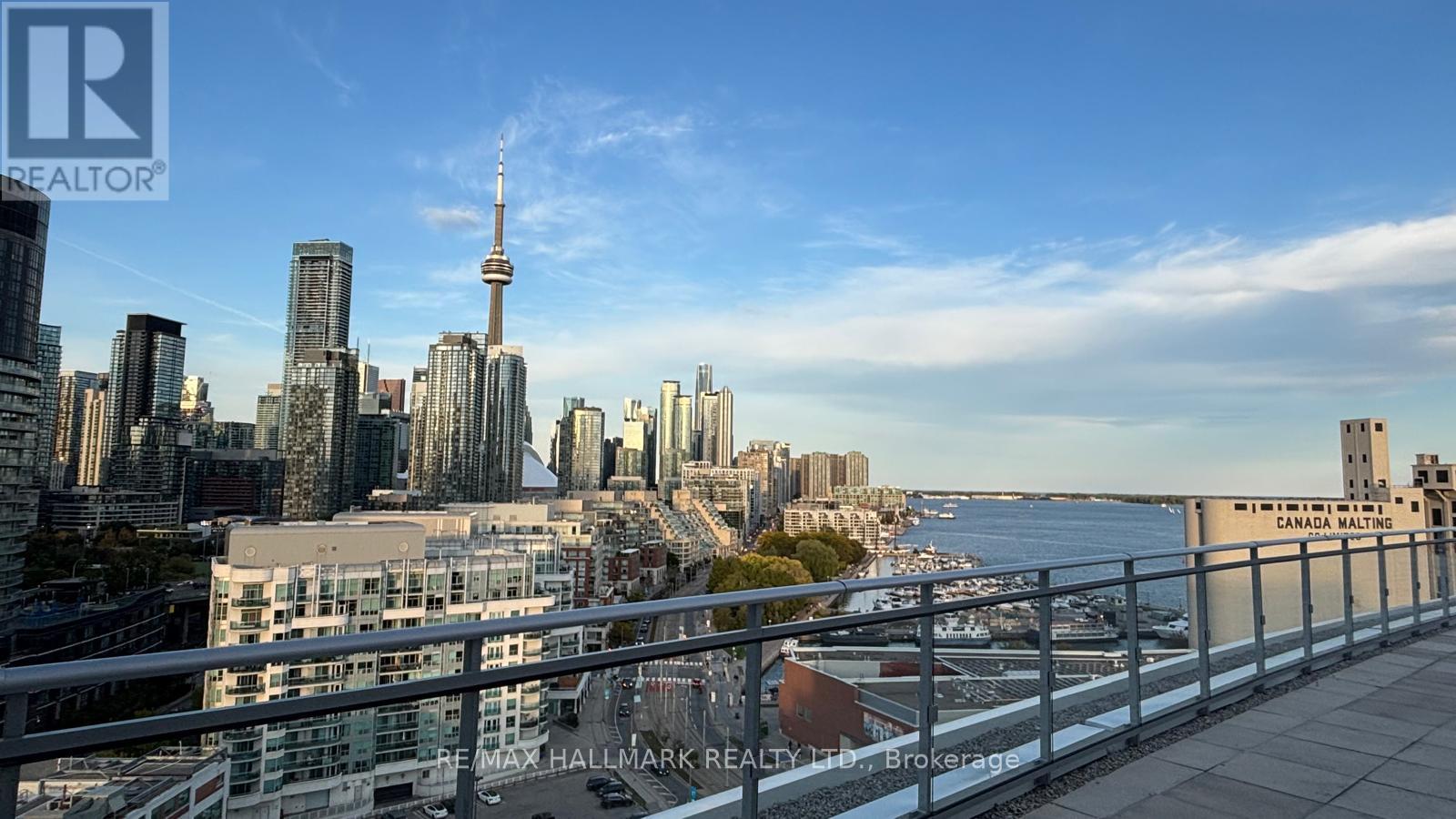 650 Queens Quay West — photo 11