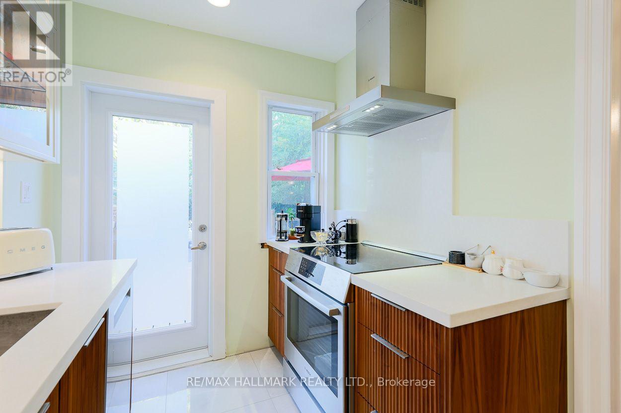 142 Hillsdale Avenue East, Toronto, ON photo 15