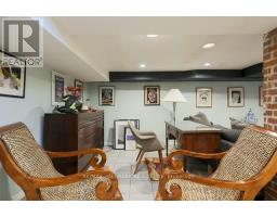 142 Hillsdale Avenue E, Toronto, ON M4S1T5 Photo 26
