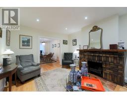 Laundry room - 142 Hillsdale Avenue E, Toronto, ON M4S1T5 Photo 7