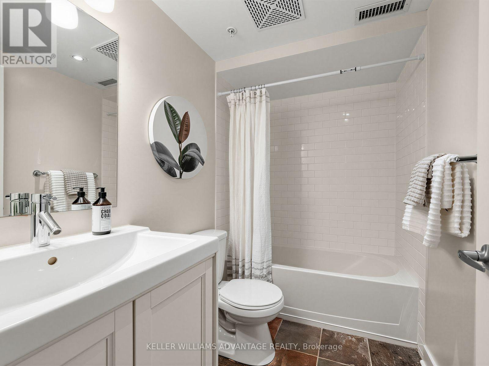 #403 53 COLGATE AVENUE - 16