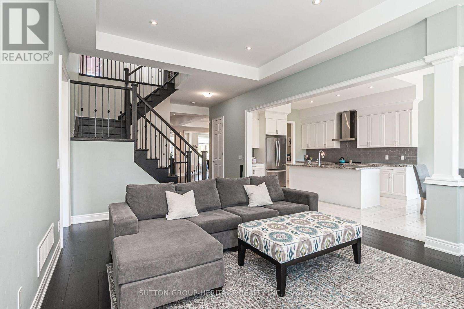 10 Beaverdams Drive — photo 14