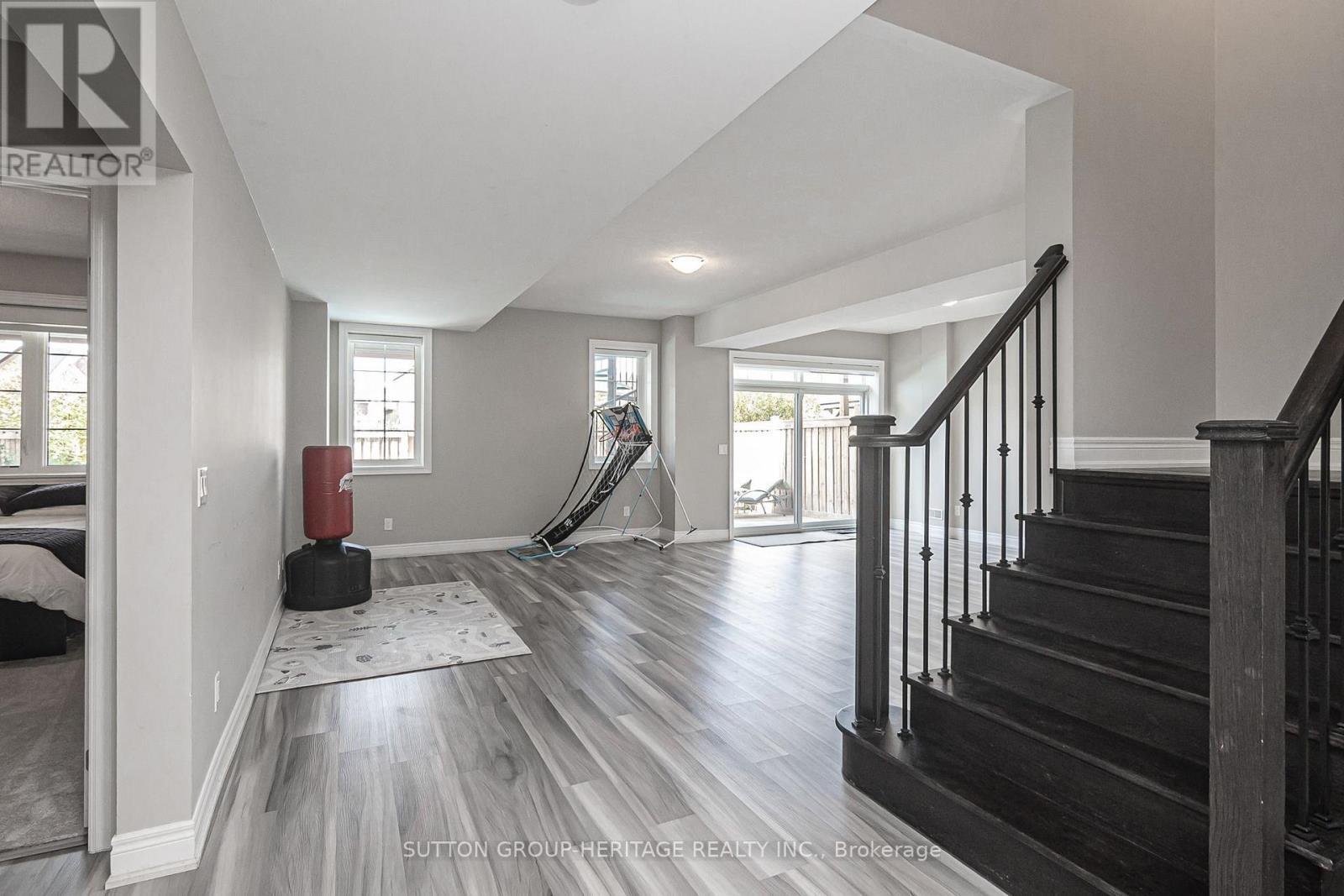 10 Beaverdams Drive — photo 41