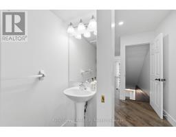Bathroom - 51 - 169 Bismark Drive, Cambridge, ON N1S5B9 Photo 9