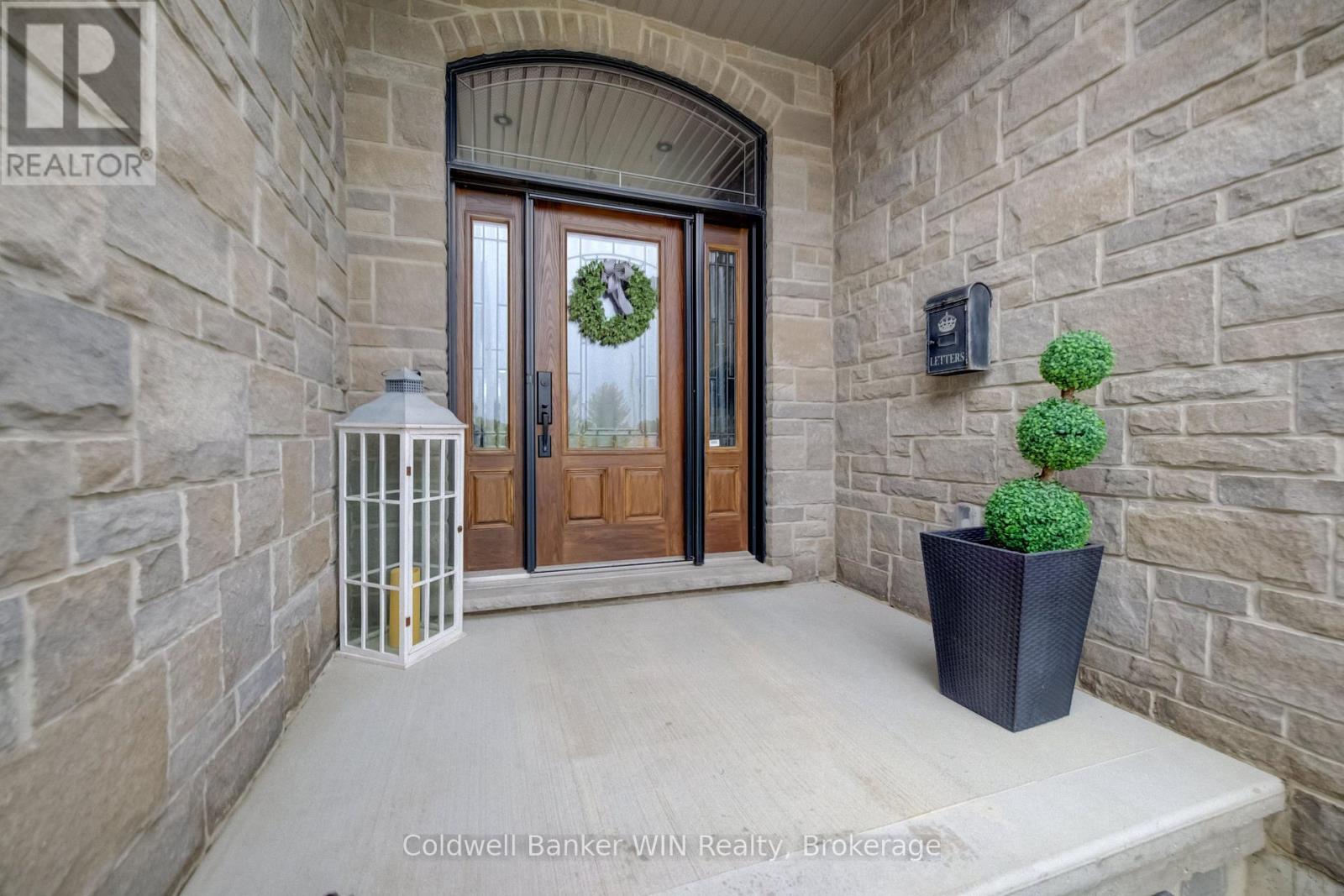 500 SLIGO ROAD W - 3
