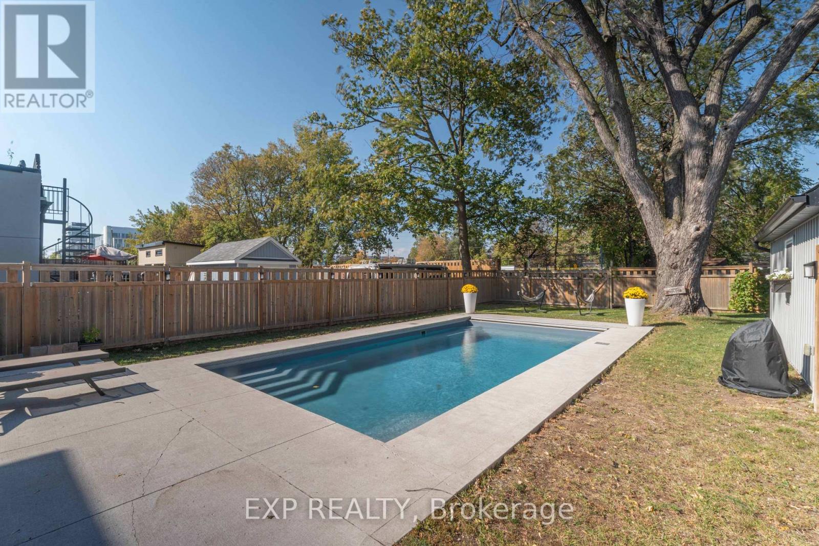 308 King Street East, Oshawa, ON photo 43