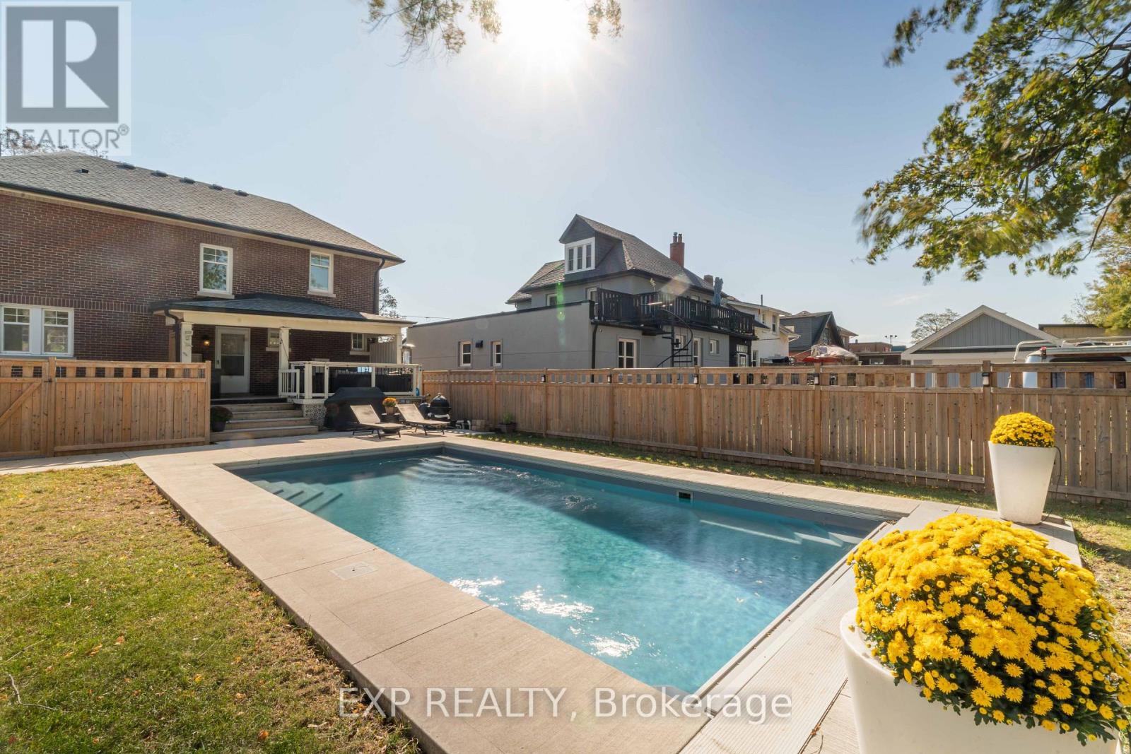 308 King Street East, Oshawa, ON photo 46