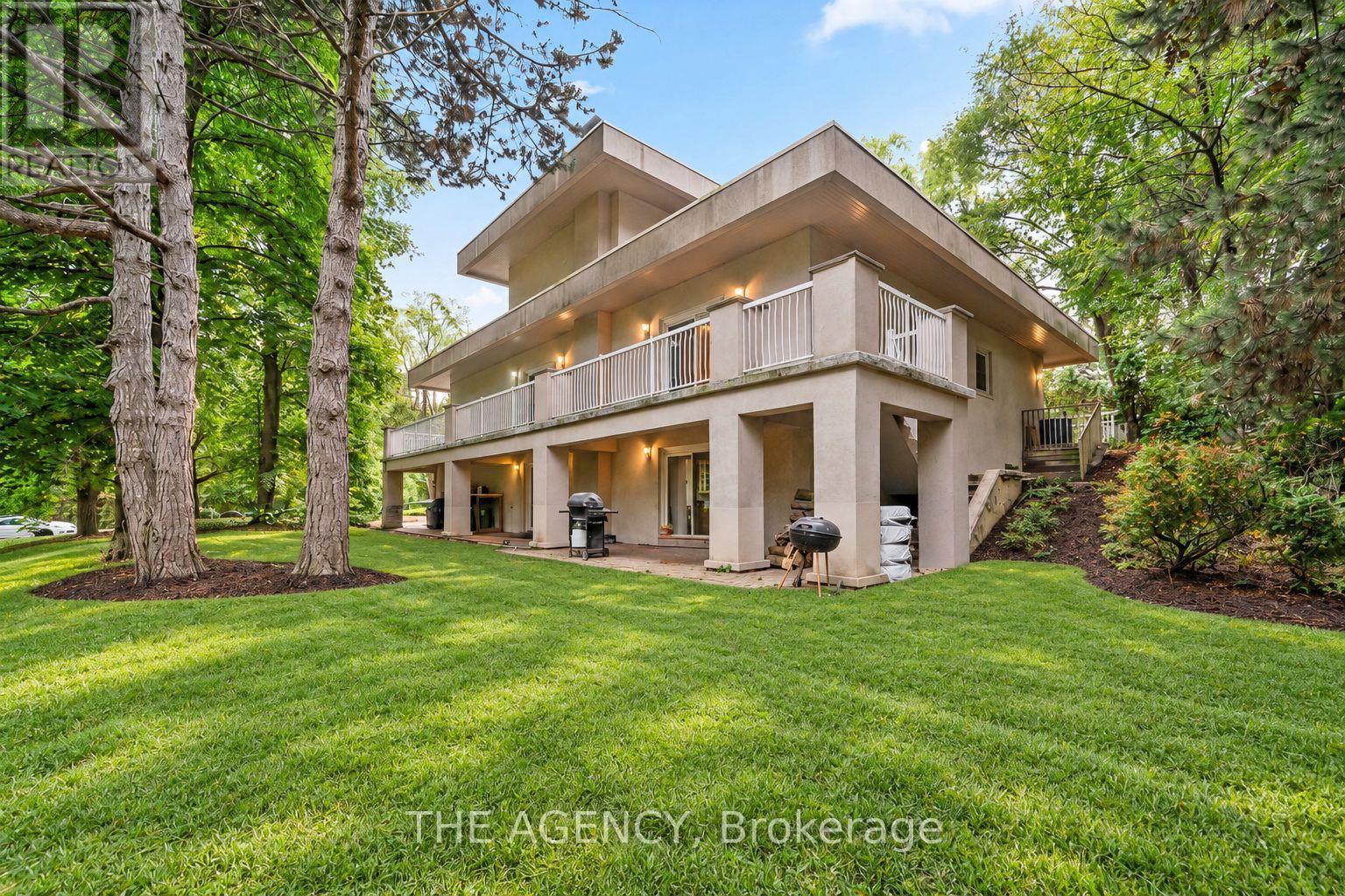 48 Silvergrove Road — photo 18