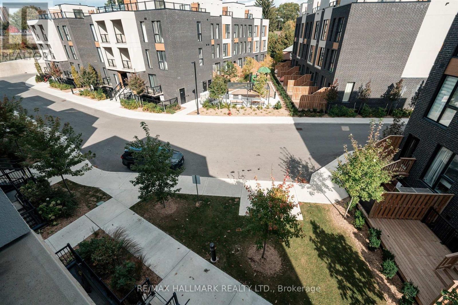 170 Clonmore Avenue — photo 50