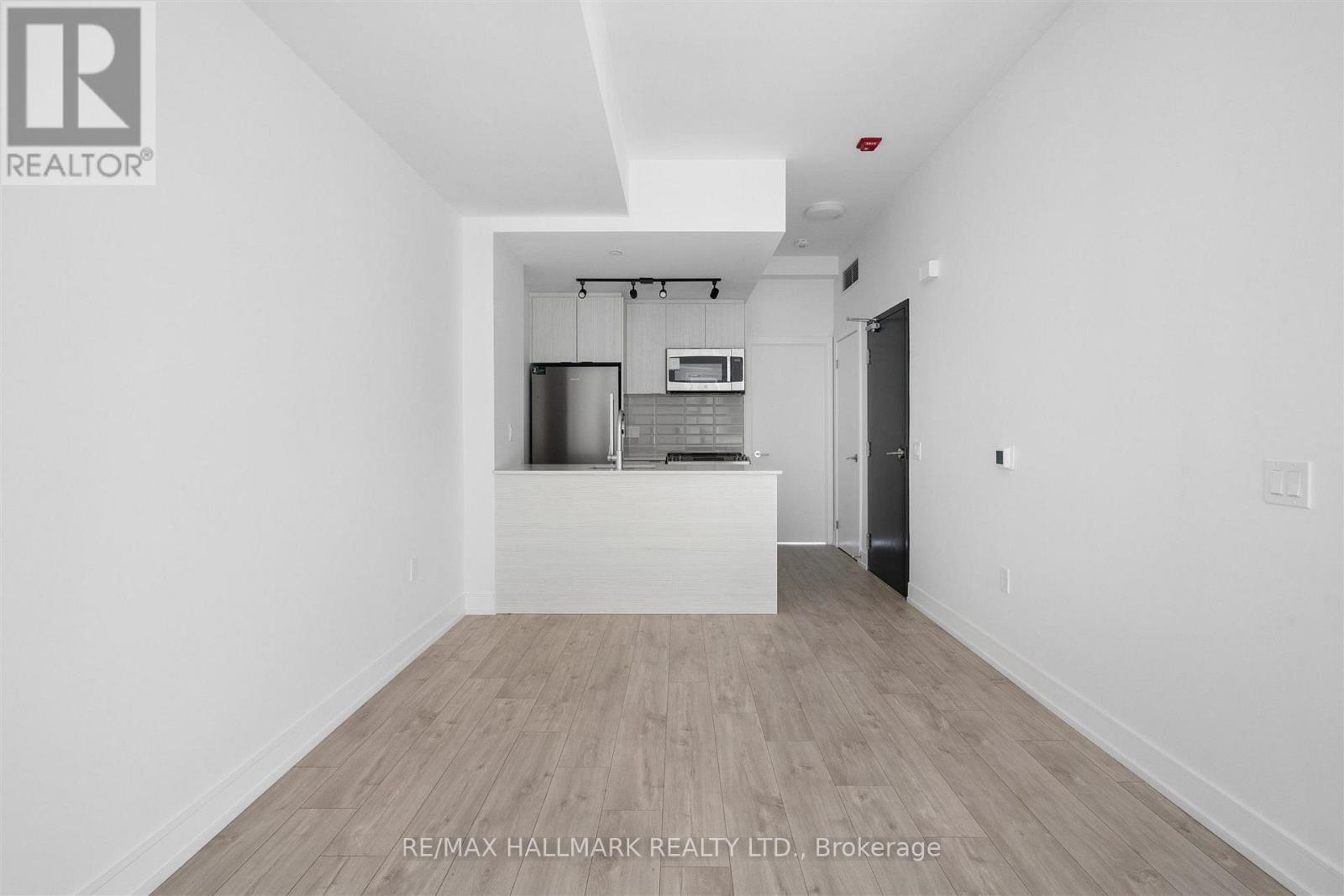 176 Clonmore Avenue — photo 19