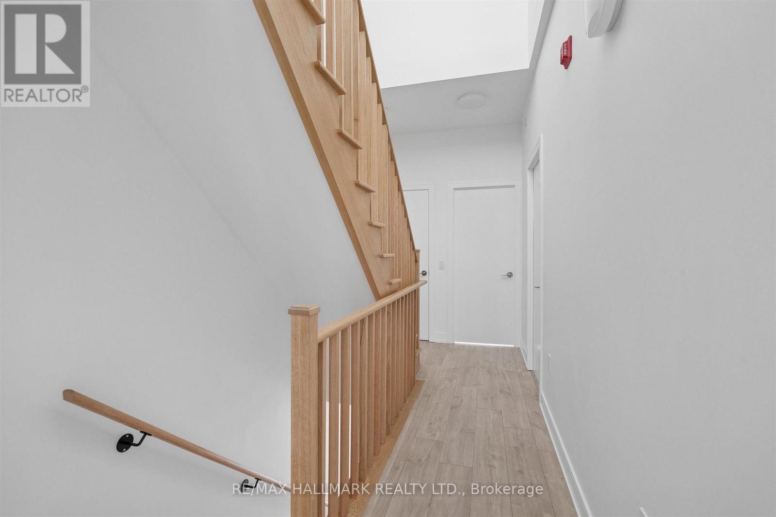 176 Clonmore Avenue — photo 30