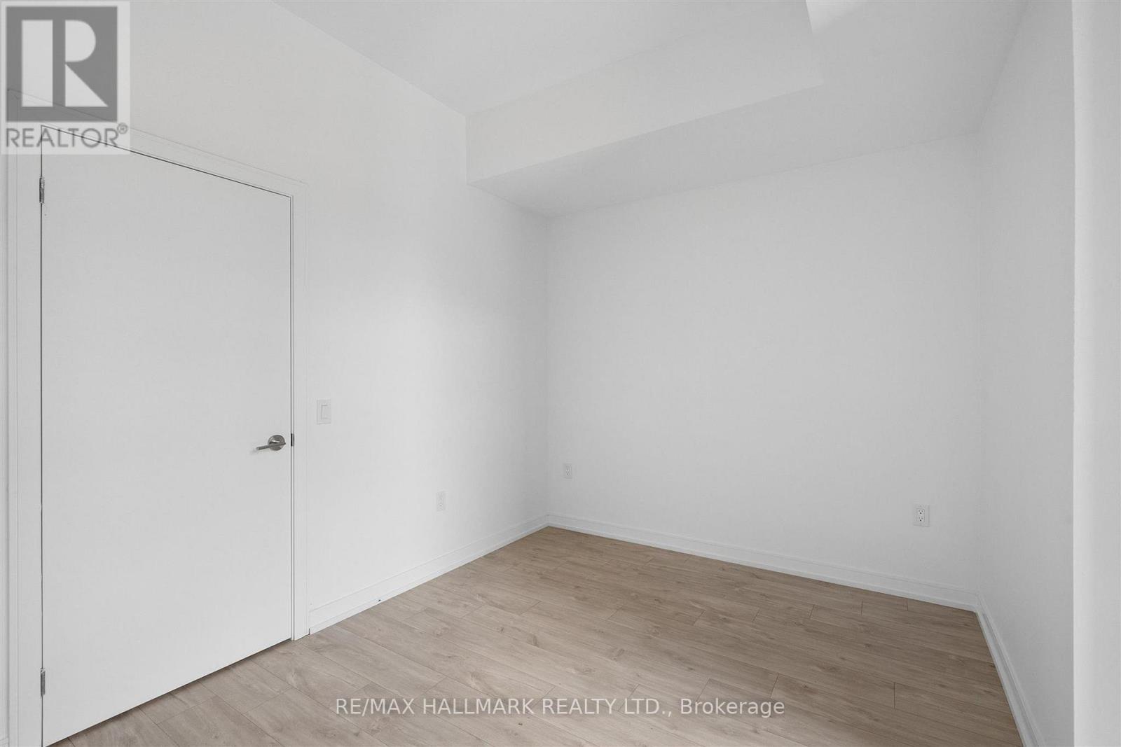 178 Clonmore Avenue — photo 17