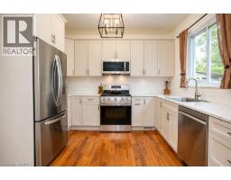 11 Stirton Avenue, Brantford, ON N3T1E2 Photo 9