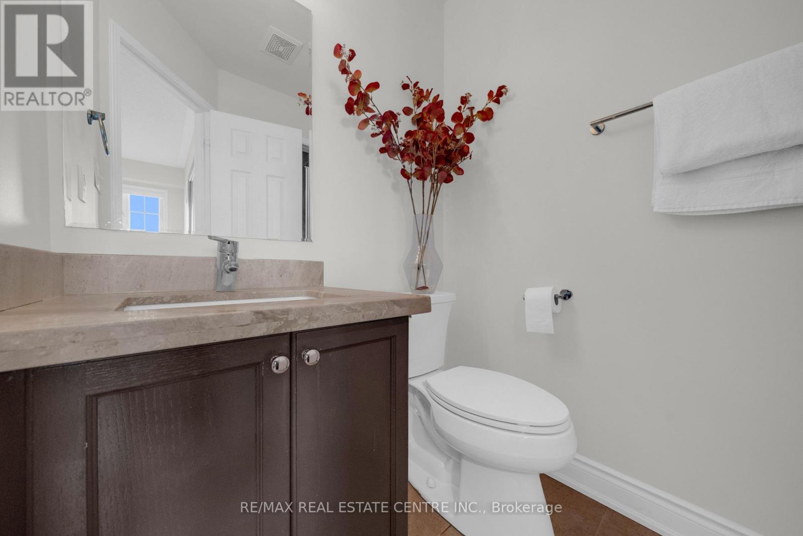 3440 Redpath Circle — photo 36