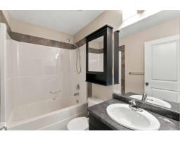 3 Peter St, Spruce Grove, AB T7X0R4 Photo 27