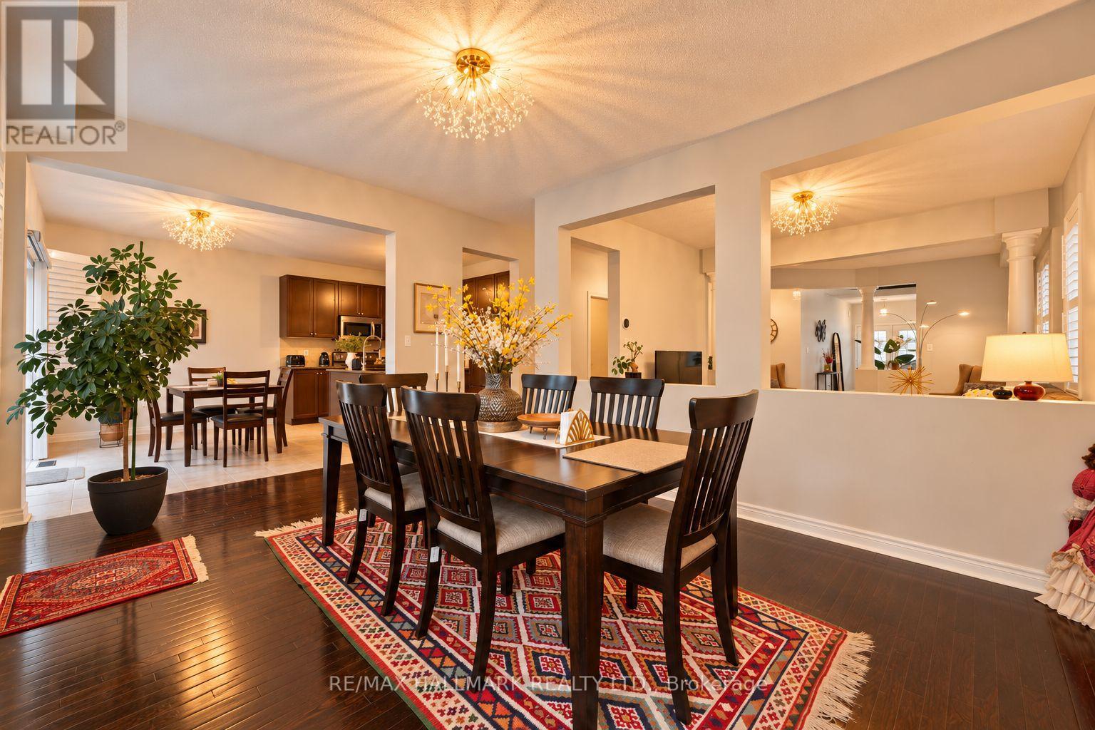 4 Rothbury Road, Richmond Hill, ON photo 17