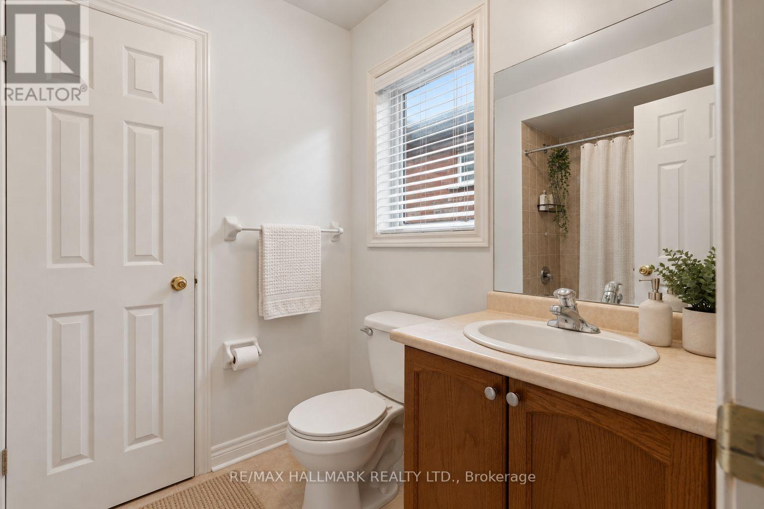4 Rothbury Road, Richmond Hill, ON photo 30