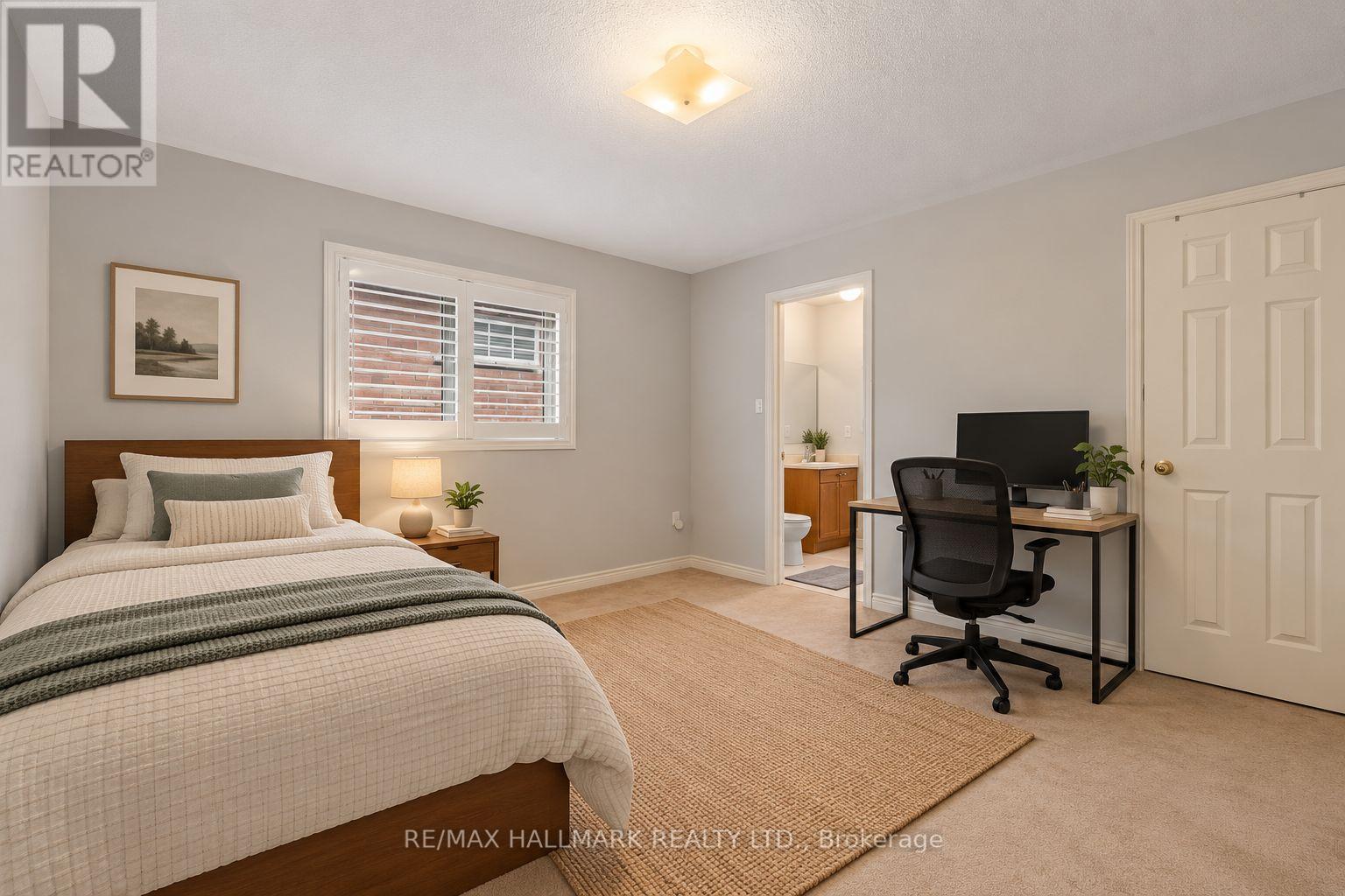 4 Rothbury Road, Richmond Hill, ON photo 32