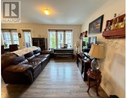 15 Minlow Way, Aurora, ON L4G0Y2 Photo 9