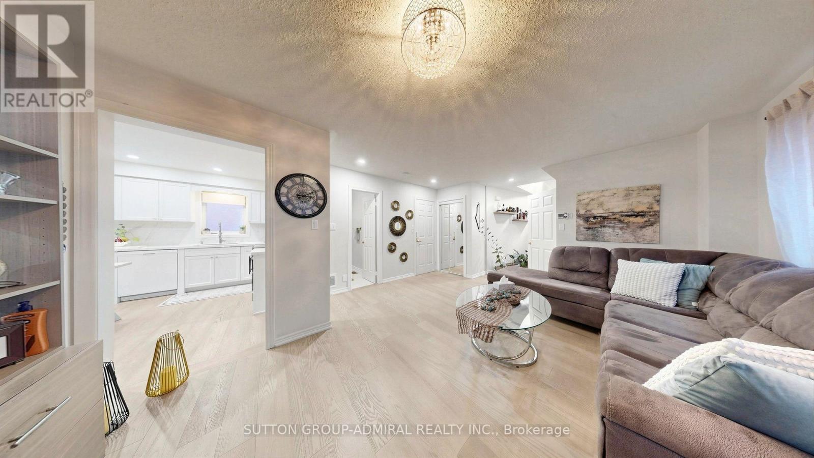 284 Isaac Murray Avenue, Vaughan, ON photo 8