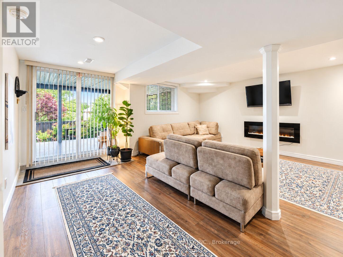 62 Briardale Place — photo 38