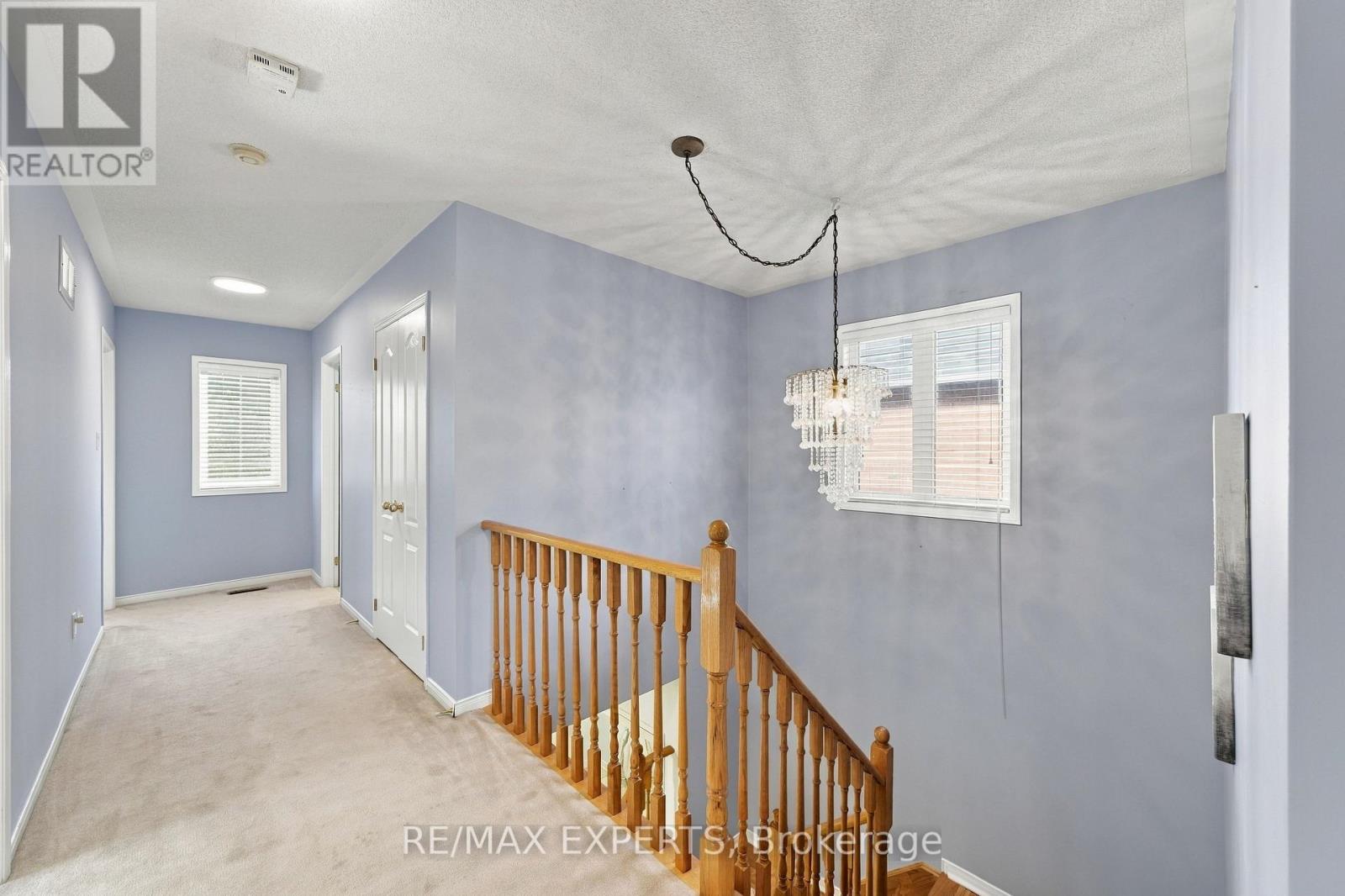 27 Mallard Marsh Crescent, Richmond Hill, ON photo 16