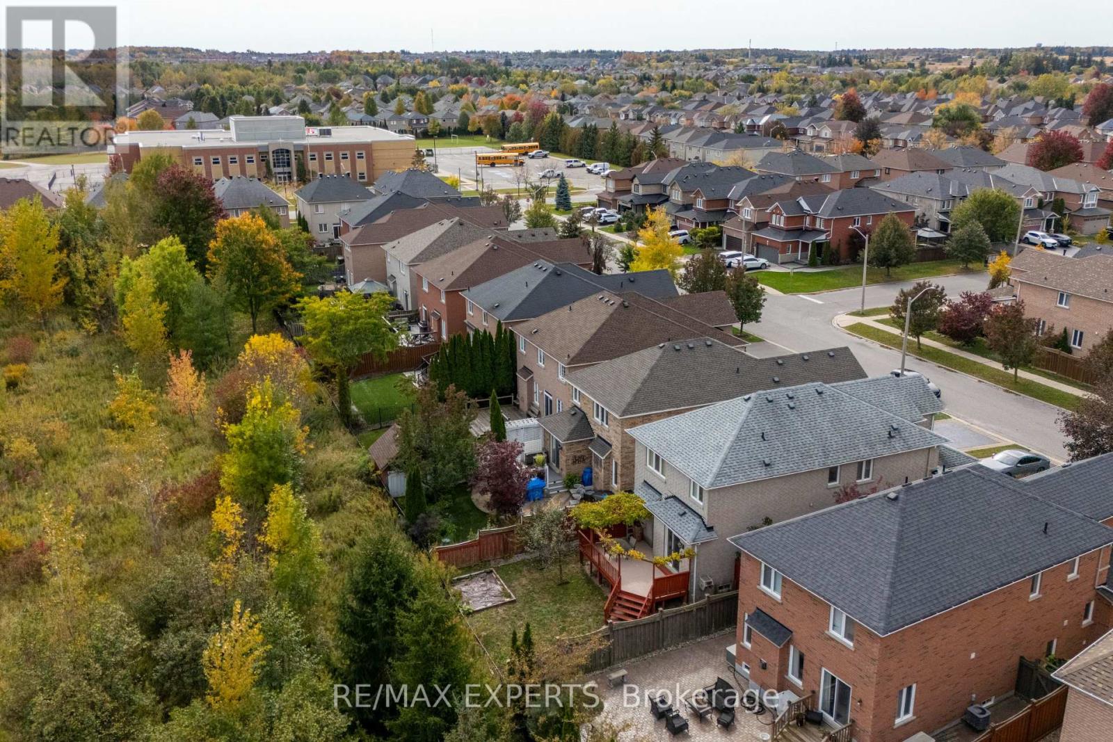 27 Mallard Marsh Crescent, Richmond Hill, ON photo 33