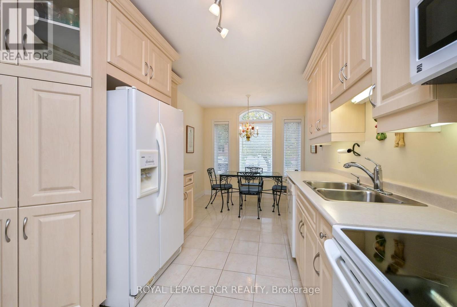 13 Montebello Terrace — photo 7