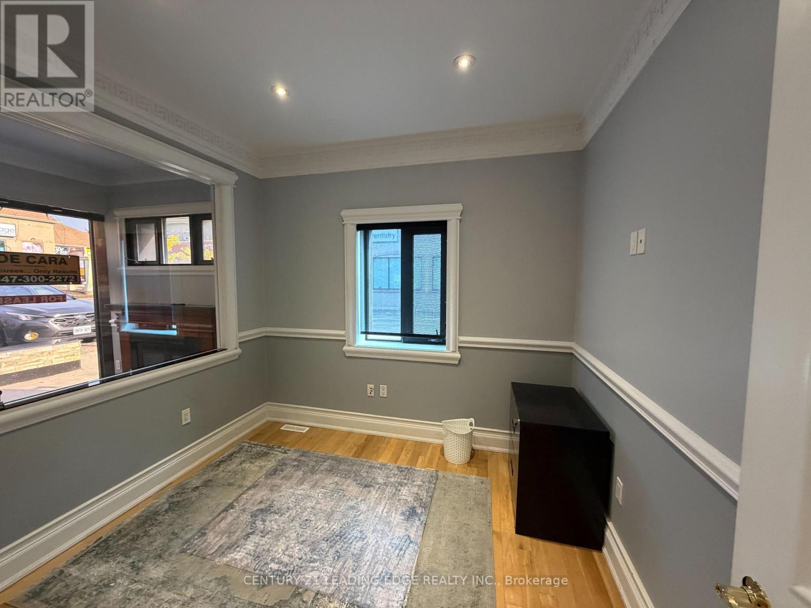15132 Yonge Street — photo 7