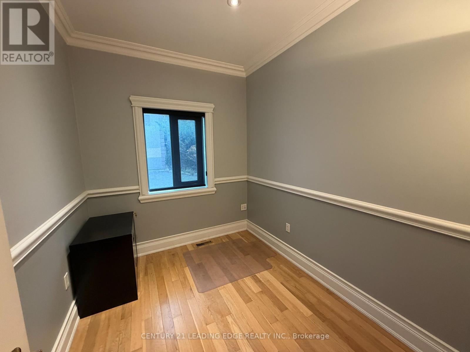 15132 Yonge Street — photo 8
