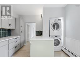 2512 Oxford Street, Halifax Peninsula, NS B3L2T4 Photo 12
