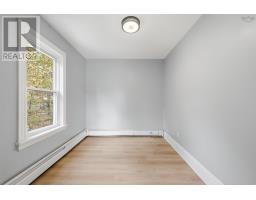 2512 Oxford Street, Halifax Peninsula, NS B3L2T4 Photo 13