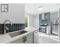 2512 Oxford Street, Halifax Peninsula, NS B3L2T4 Photo 10