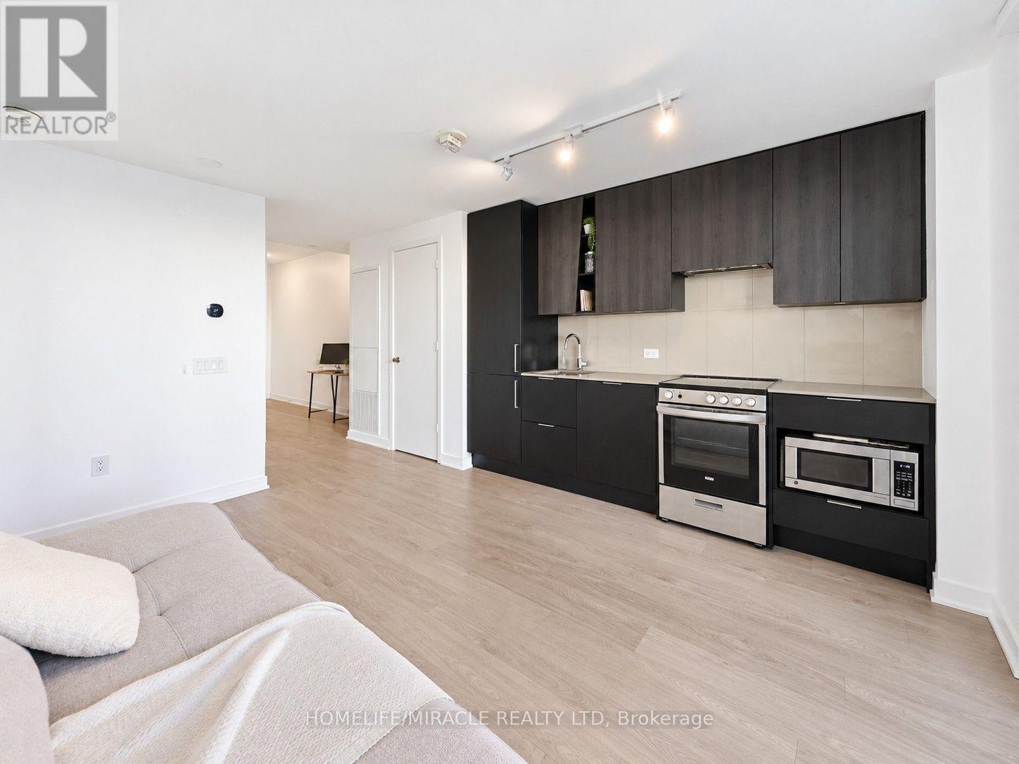 3709- 3900 Confederation Parkway, Mississauga, ON photo 10