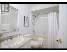 Bedroom 3 - 121 - 6399 Spinnaker Circle, Mississauga, ON L5W1Z6 Photo 7