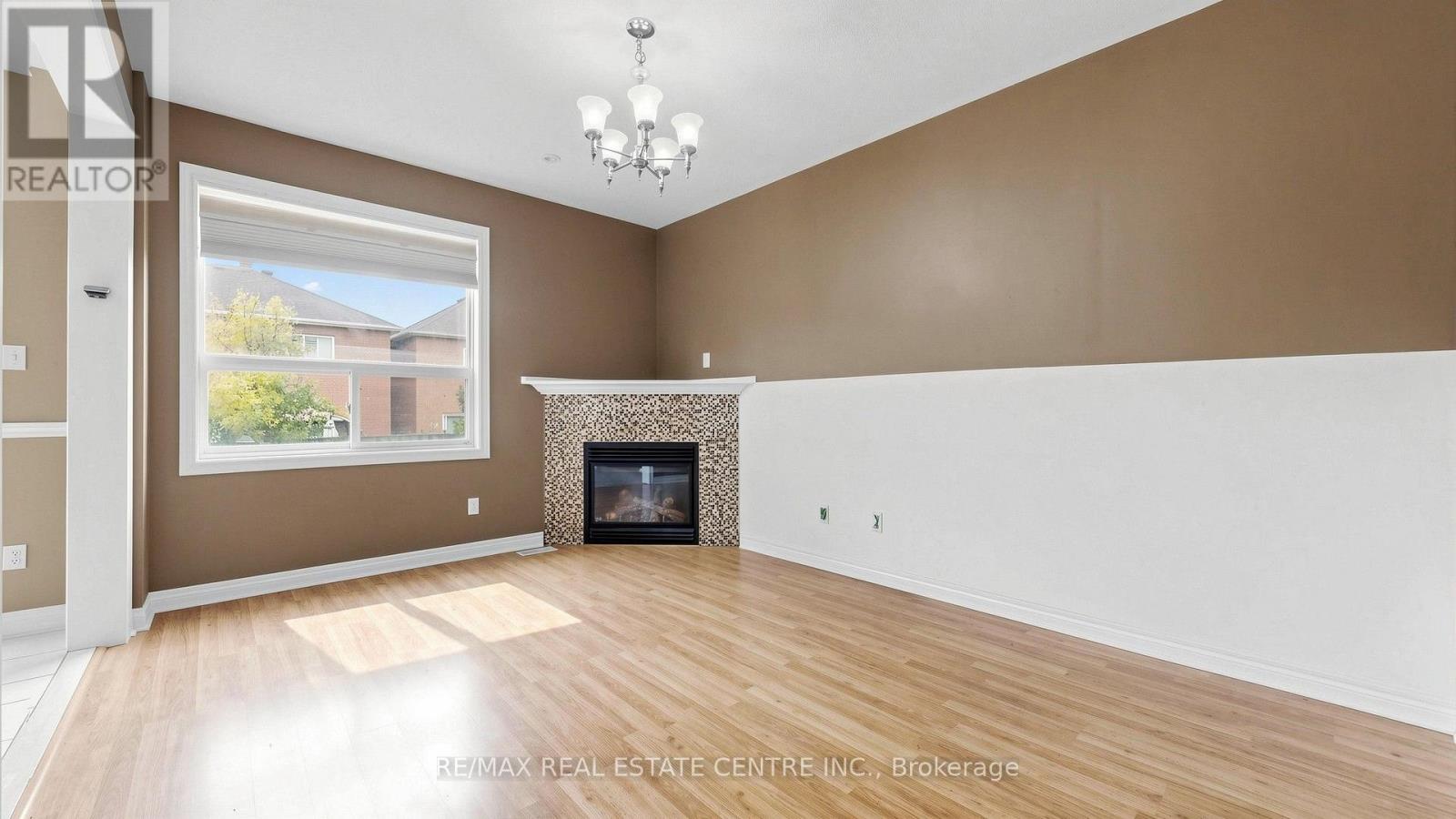 169 COOKE Crescent, Milton, ON photo 12