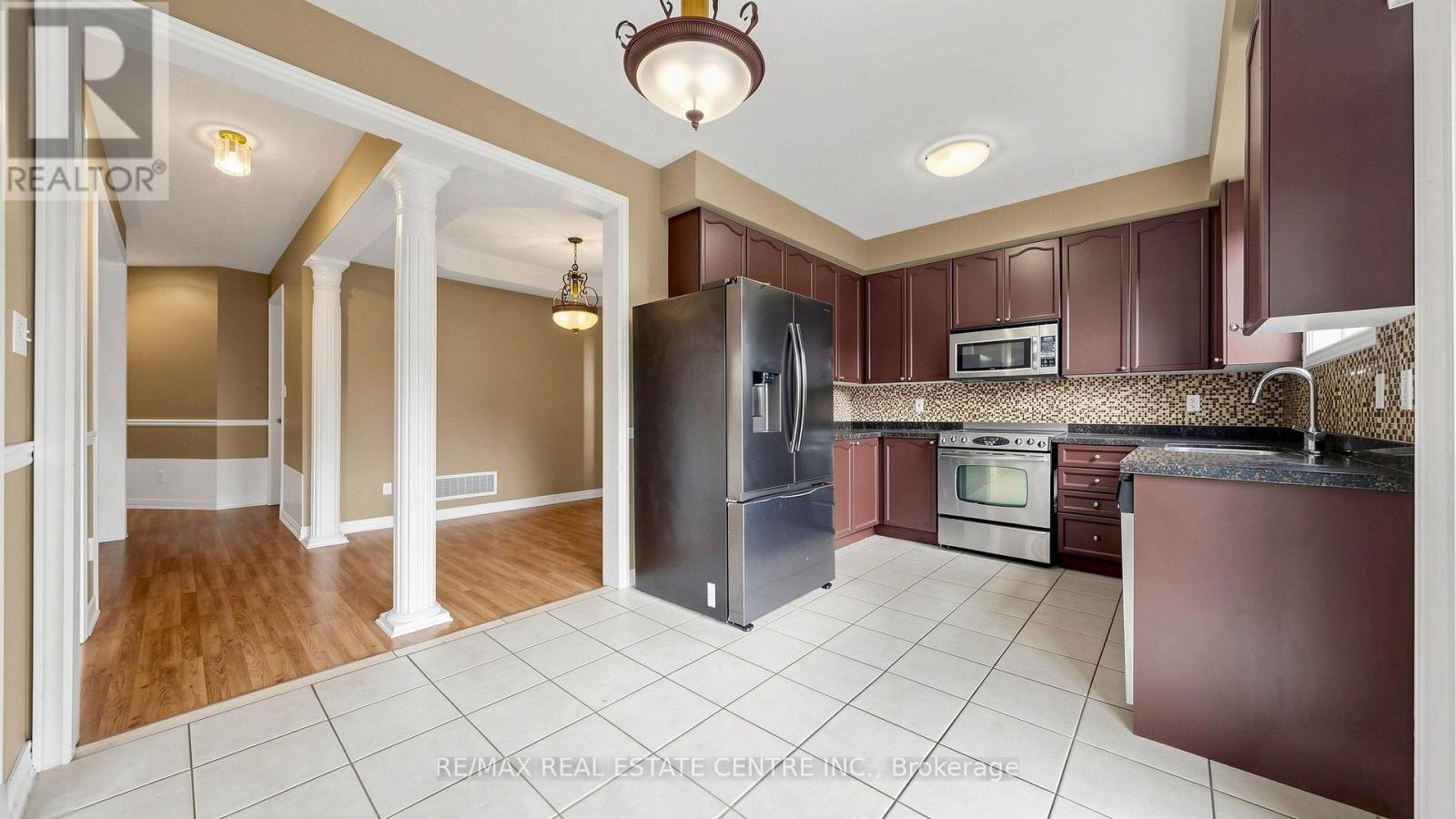 169 COOKE Crescent, Milton, ON photo 13