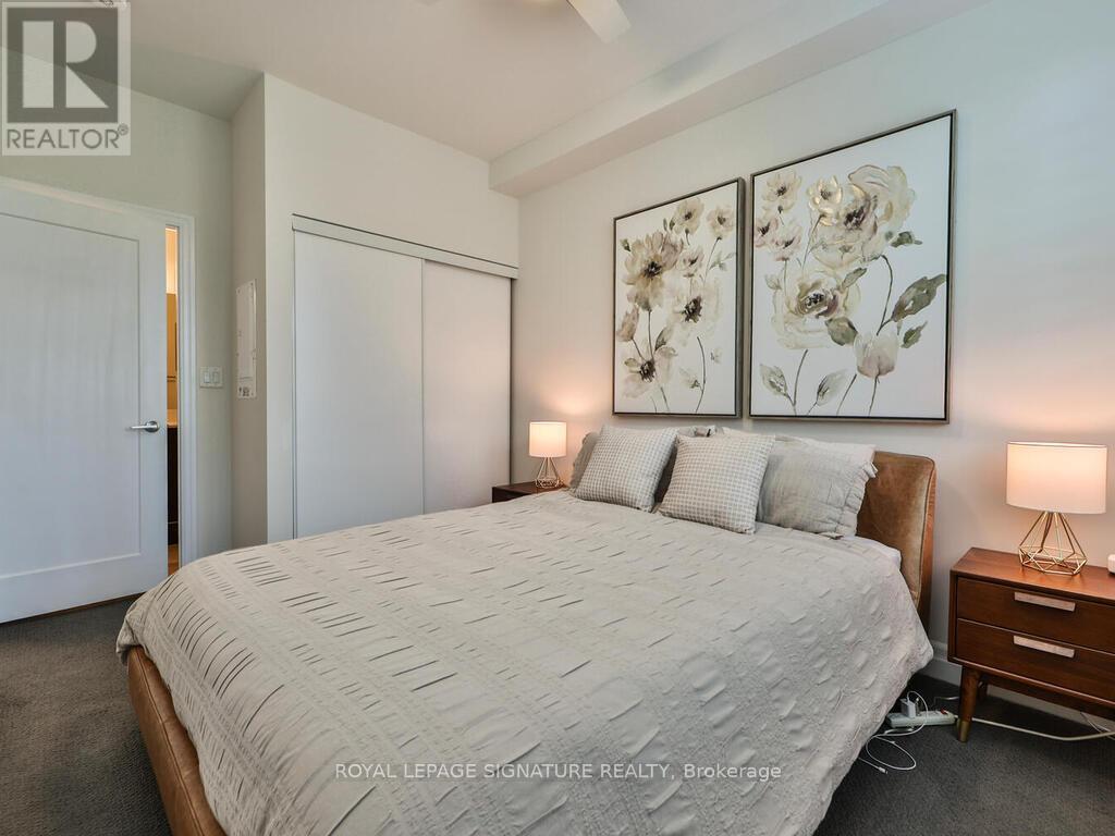#212 652 CRICKLEWOOD DRIVE - 25