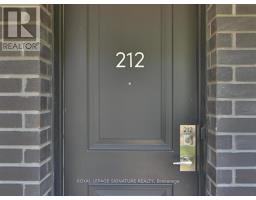 212 - 652 Cricklewood Drive, Mississauga, ON L5G0B9 Photo 6