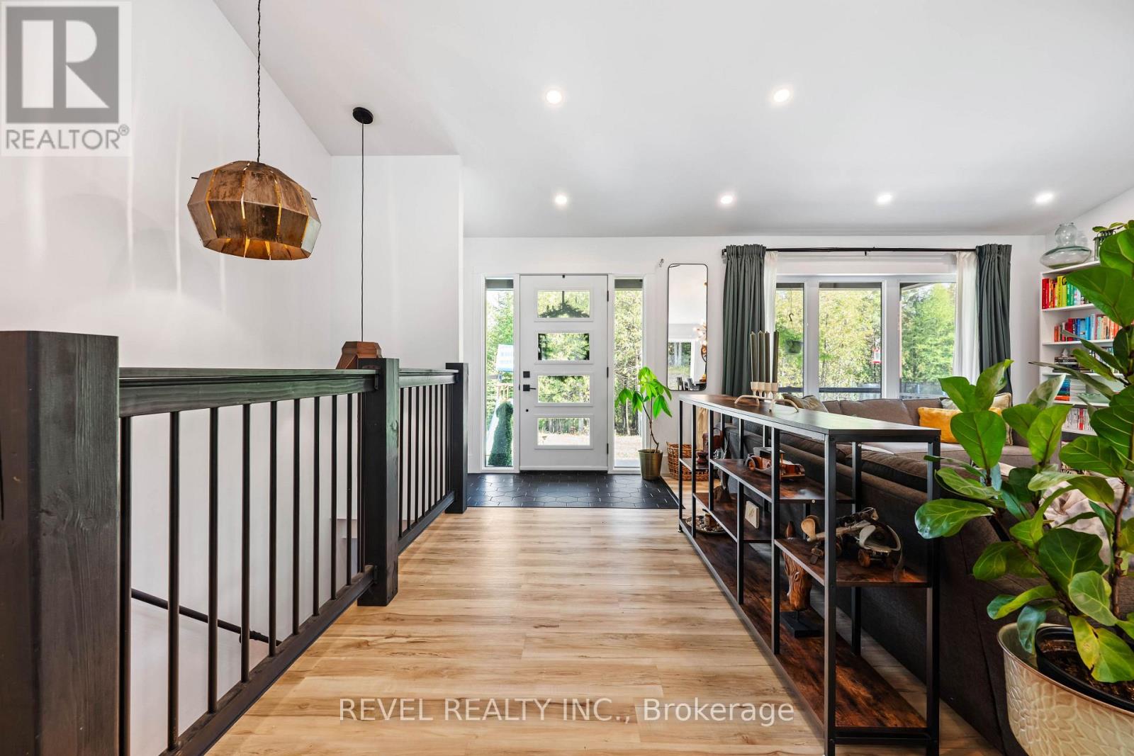 543795 Dutch Line, West Grey, ON photo 12